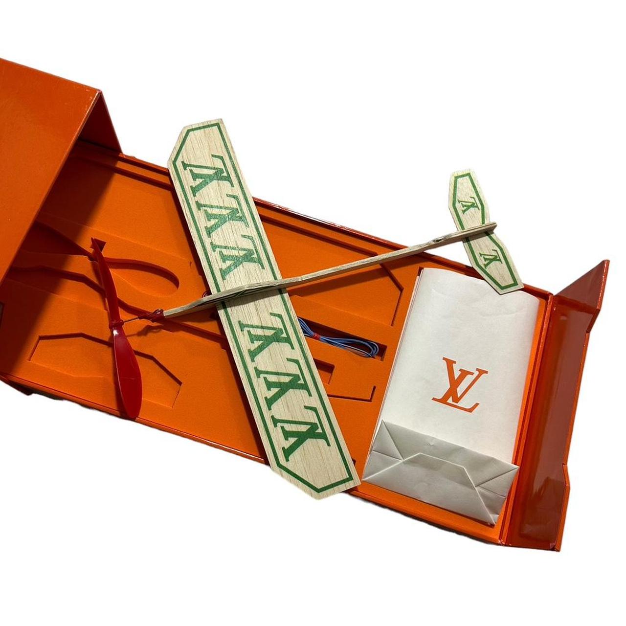 LOUIS VUITTON - 新品同様 ルイ ヴィトン コックピットボイスレコーダー COCKPIT VOICE RECORDER 組み立て 飛行機 ウッド ベージュ オブジェ LV 0652【中古】LOUIS VUITTON 楽天市場】新品同様 ルイ ヴィトン コックピットボイス