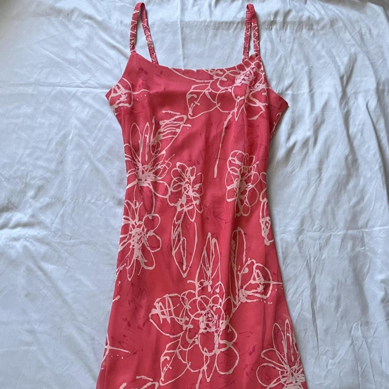 Floral maxi dress Has a lining underneath Ruffled... - Depop
