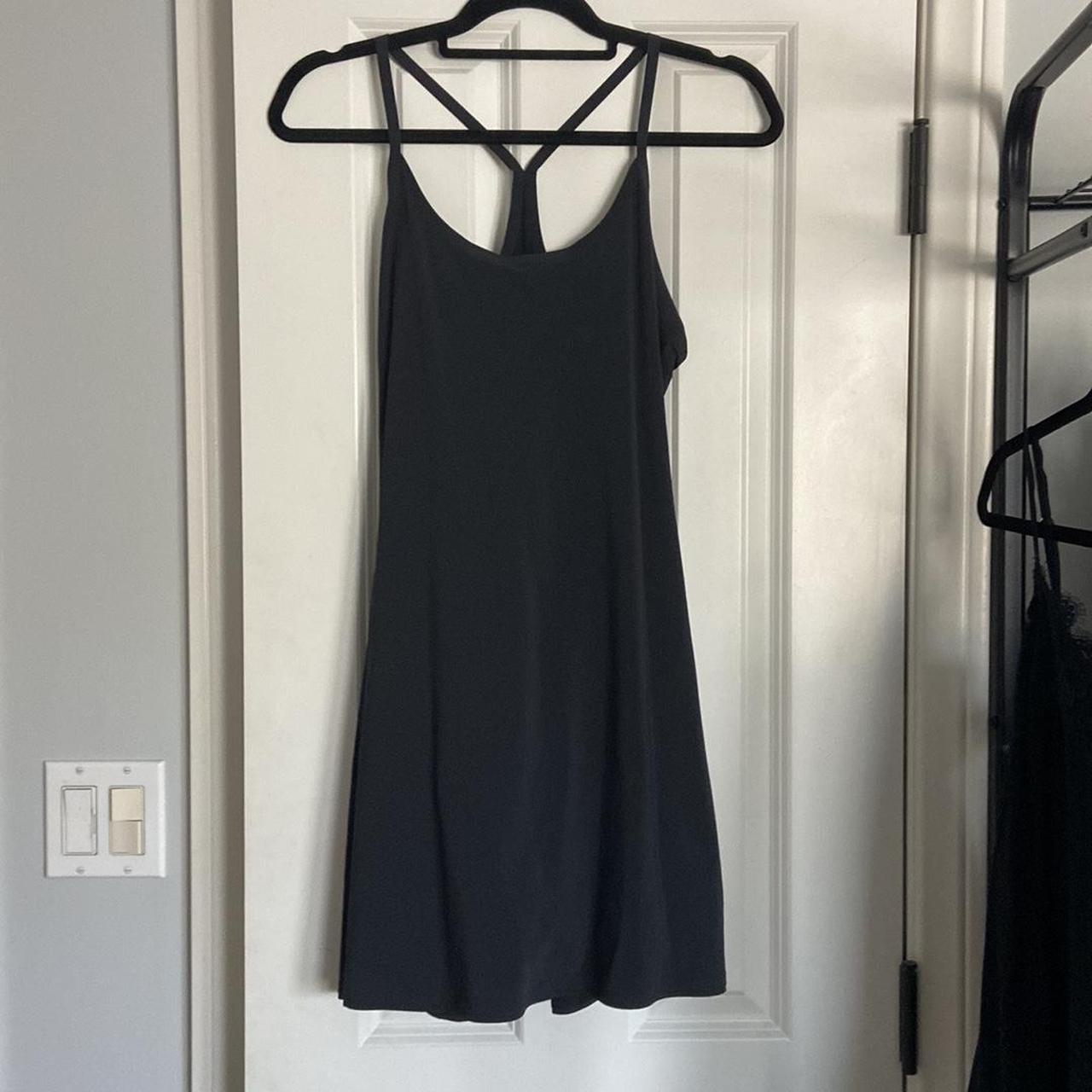 Outdoor Voices Exercise Dress in black, Retail