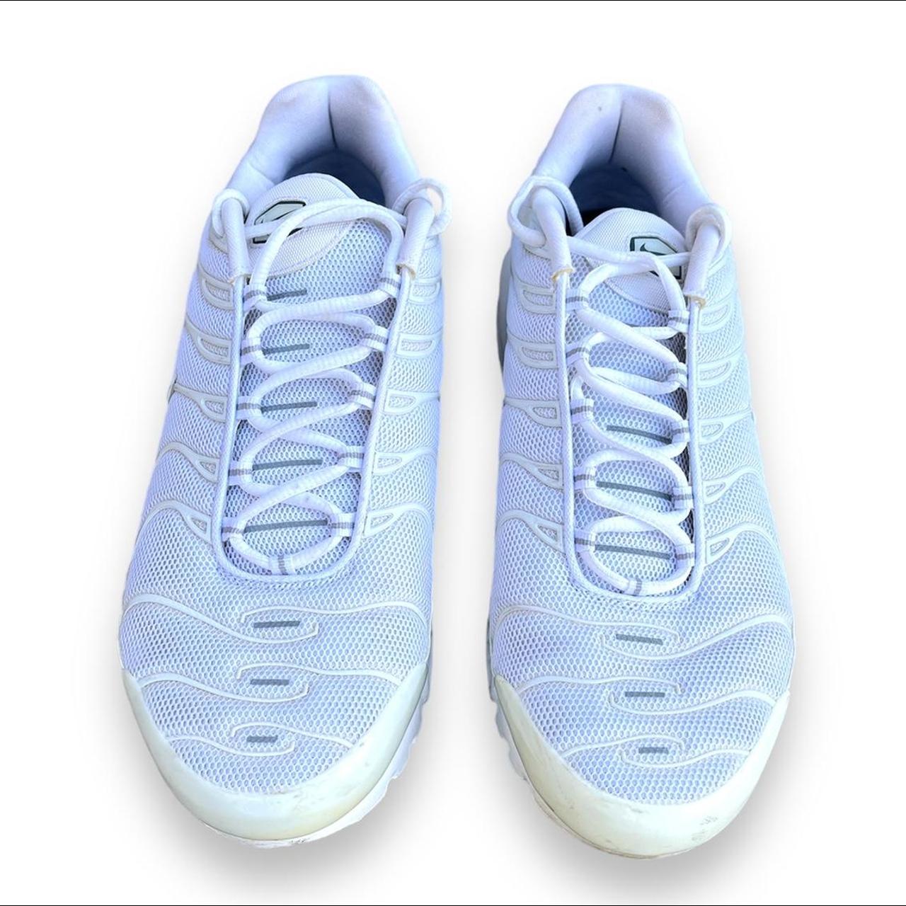 mens nike tn plus