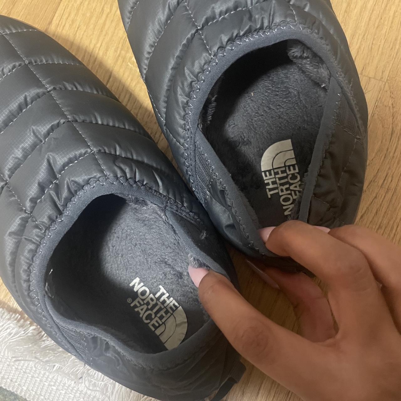 The North Face Women's Grey Mules (4)