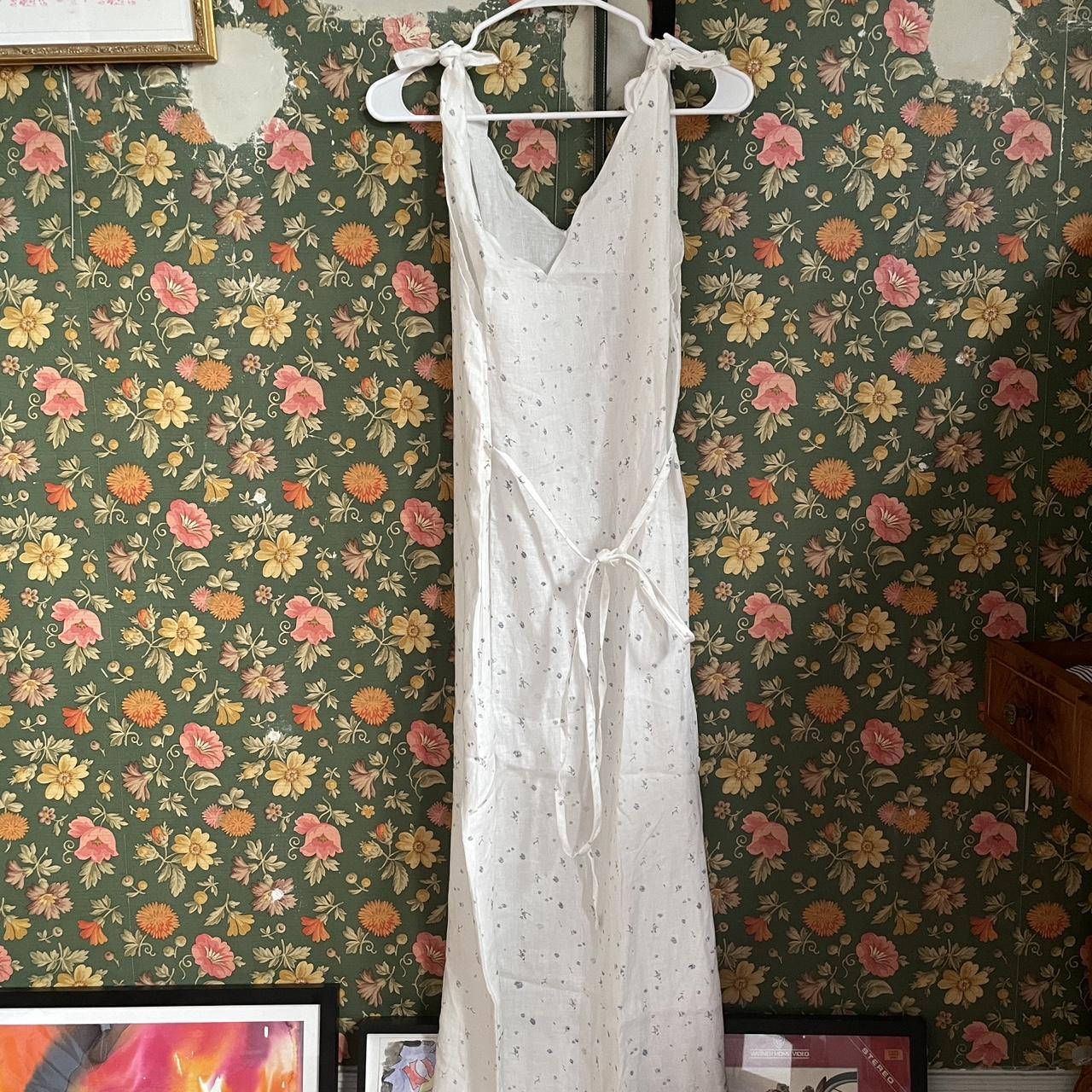 BNWT zara sheer dress with attached flower choker | Depop BNWT zara sheer dress with attached flower choker | Depop