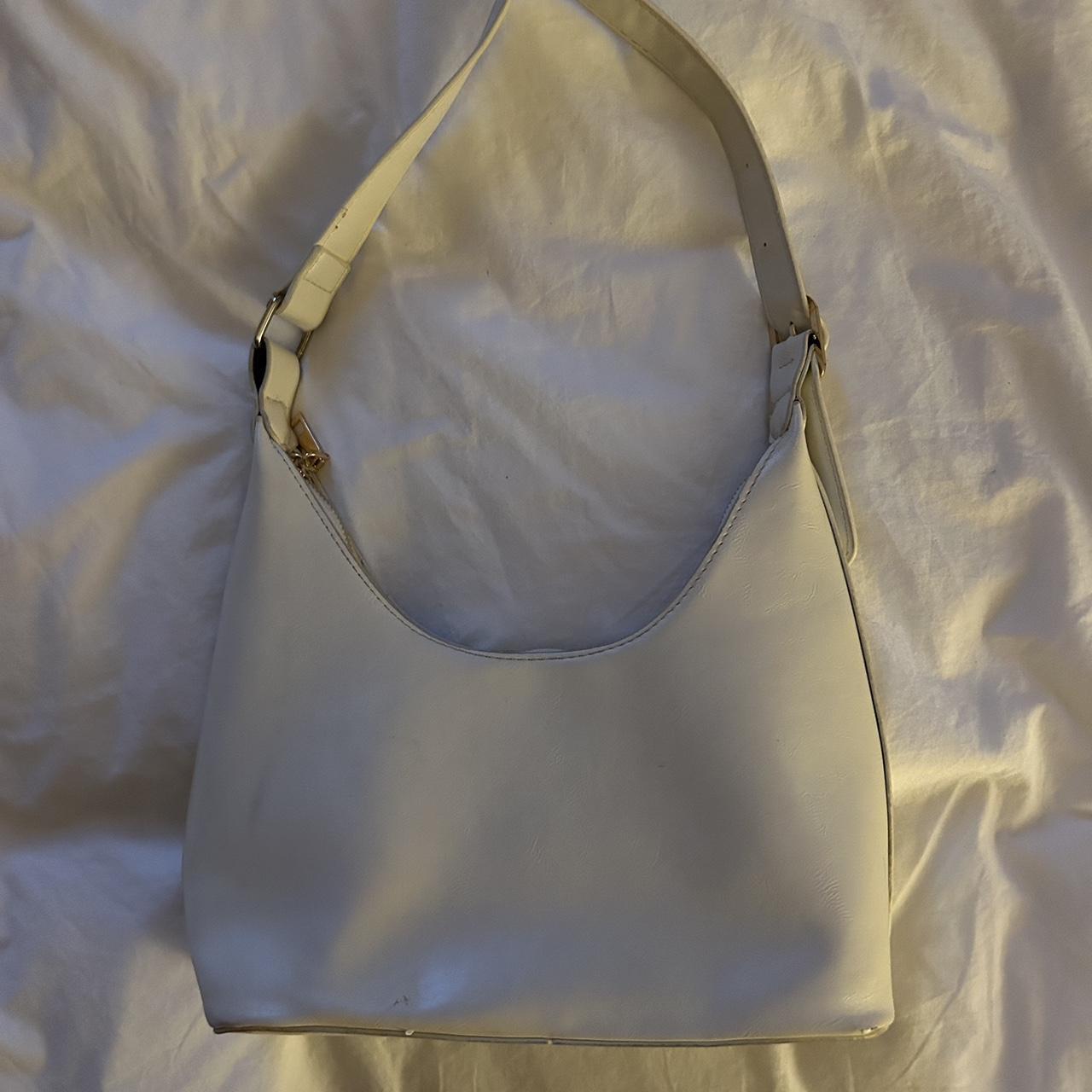 item listed by ellahet