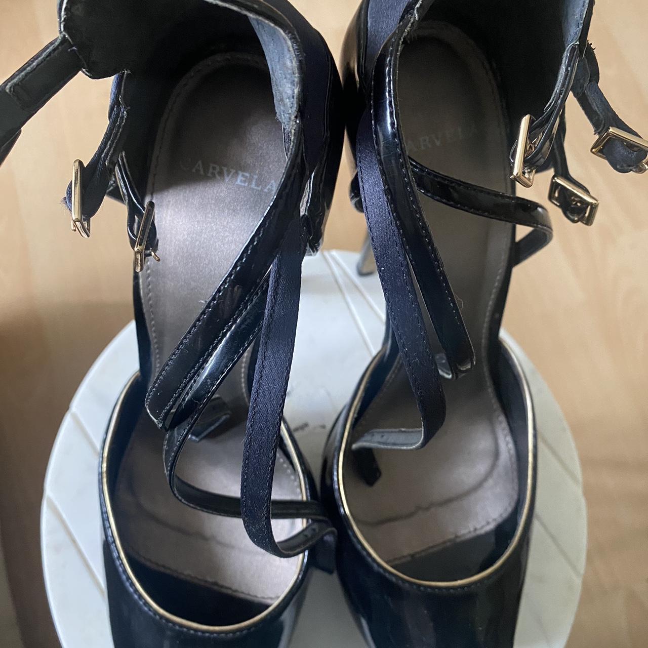carvela navy heels