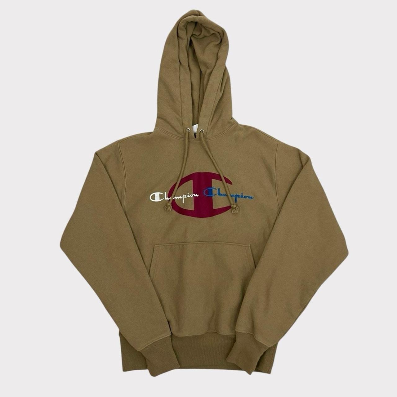 item listed by lizaslooks