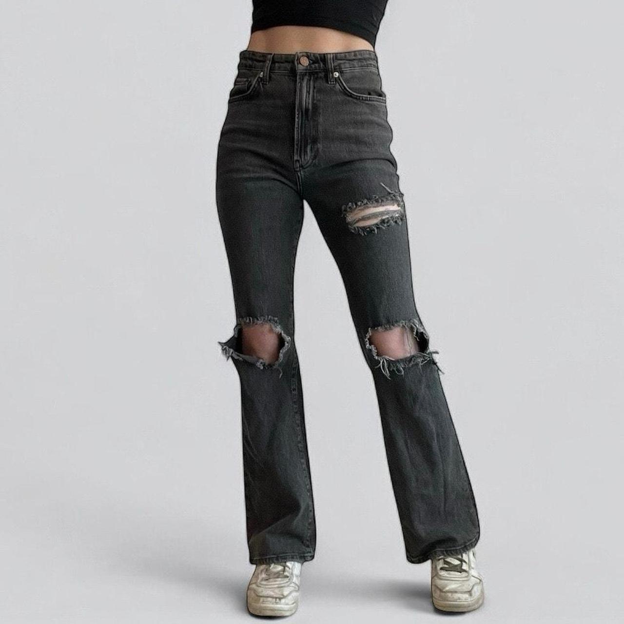 item listed by lizaslooks