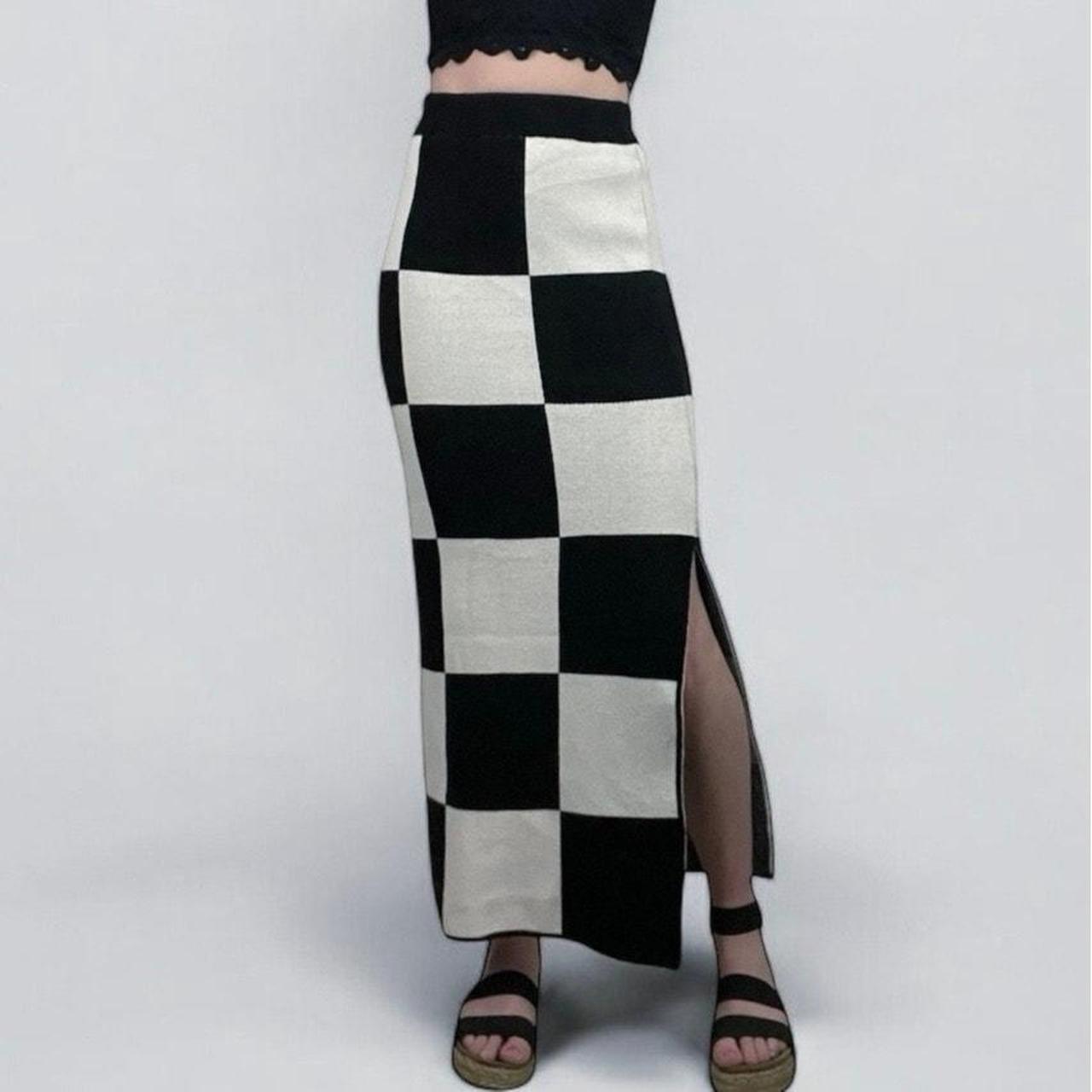 item listed by lizaslooks