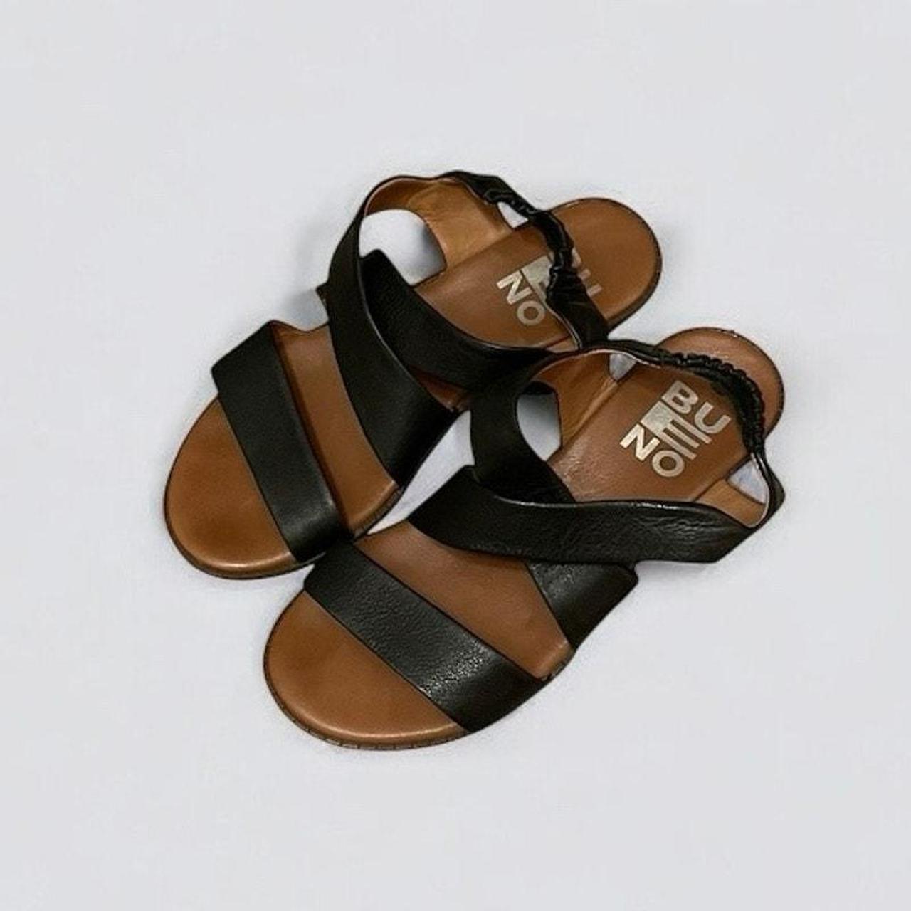 item listed by lizaslooks