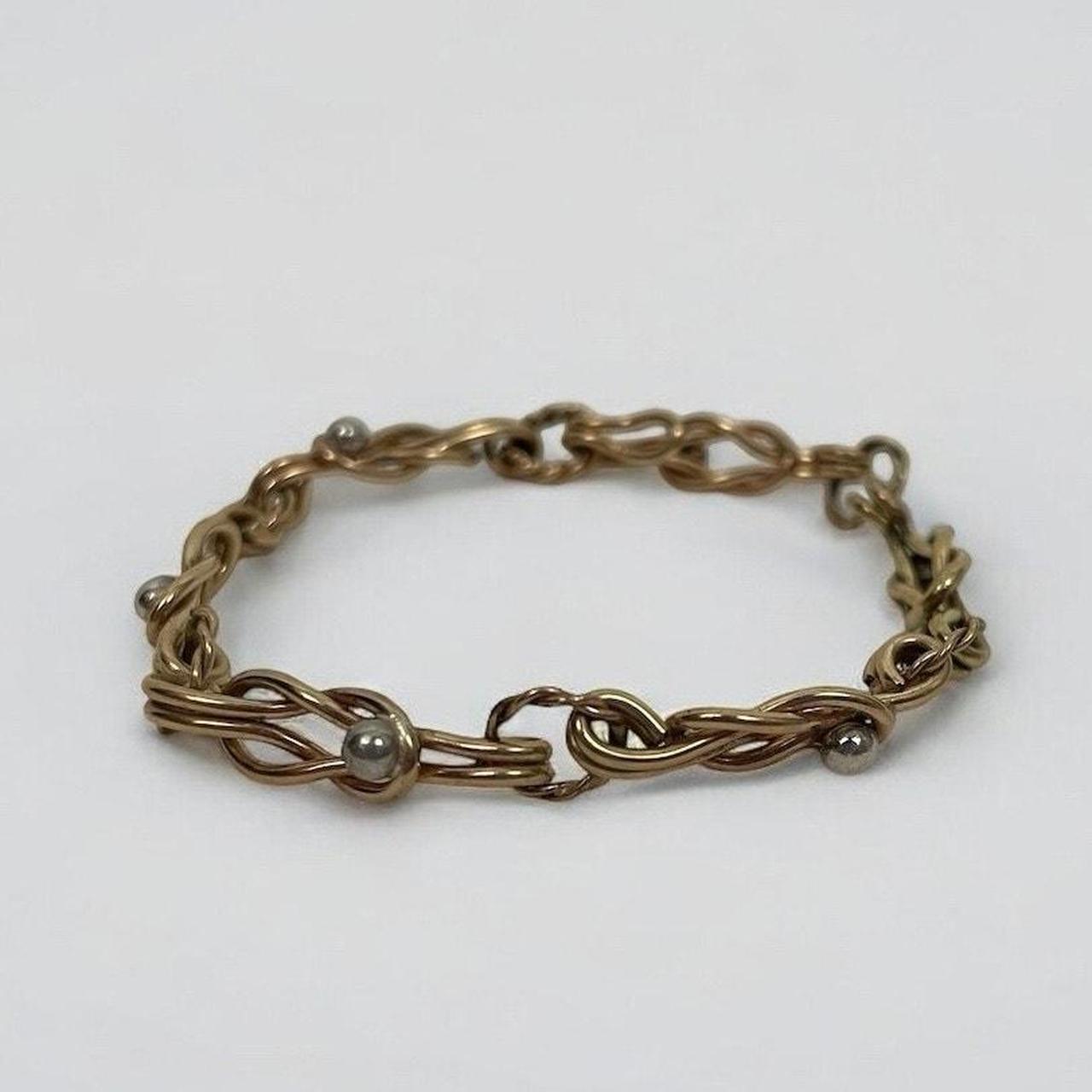 item listed by lizaslooks