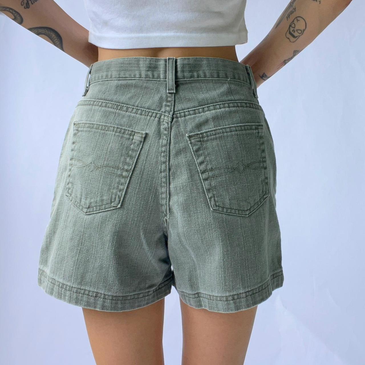 Faded Glory Women's Green and Khaki Shorts | Depop