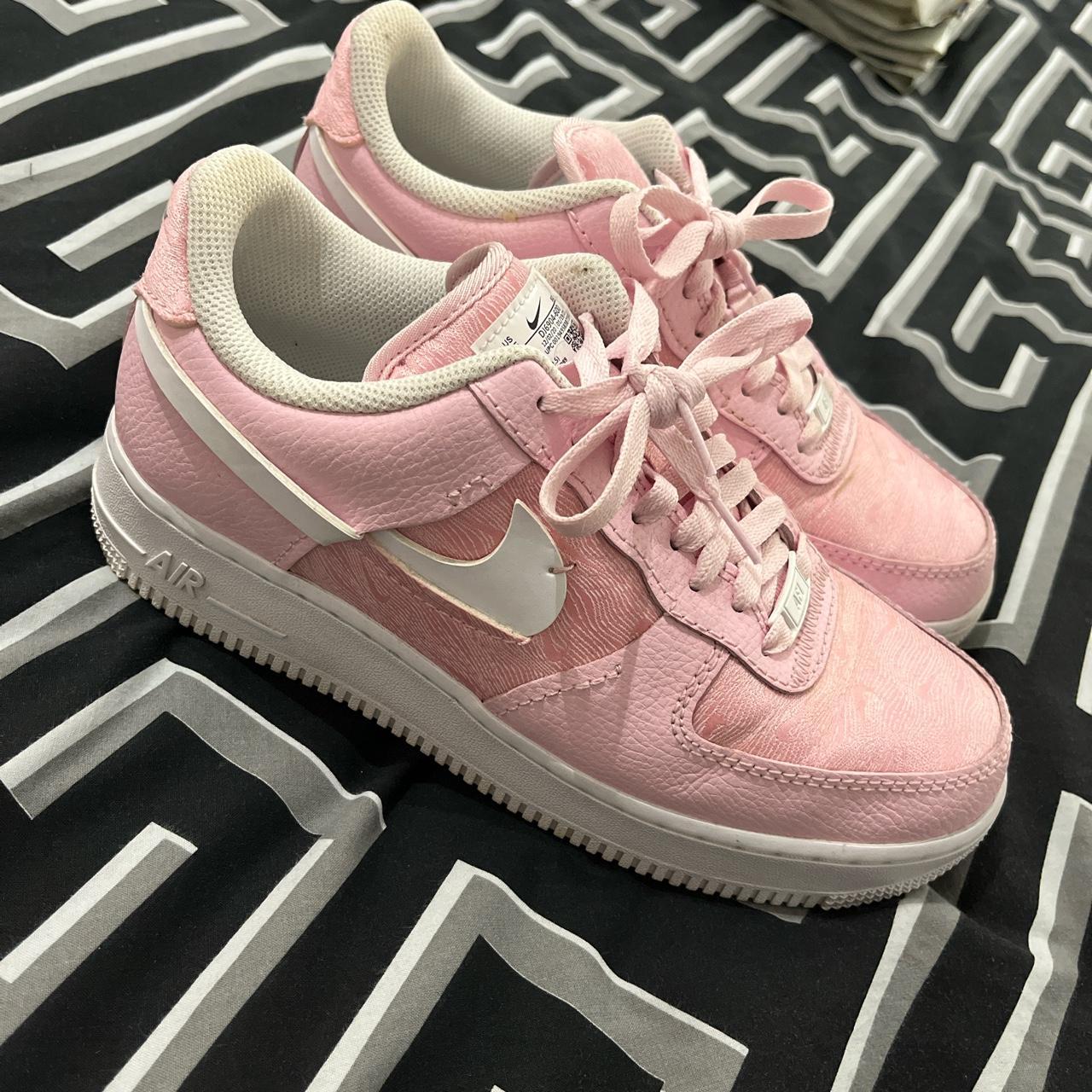 suede pink af1