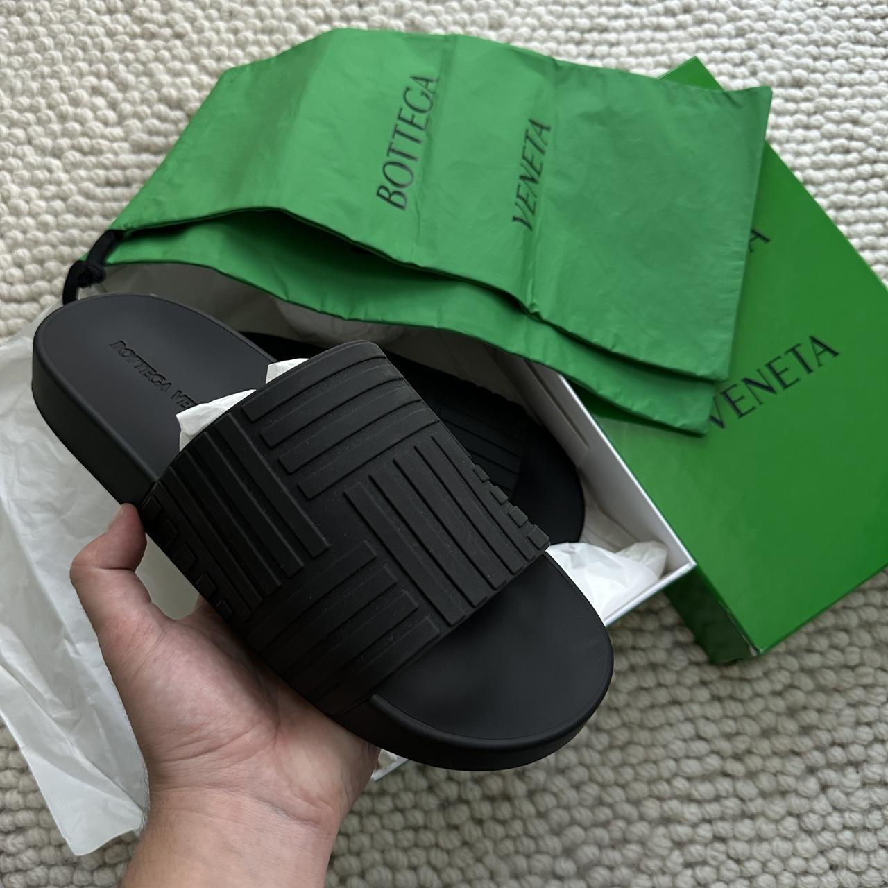 Bottega Veneta Men's Slides | Depop