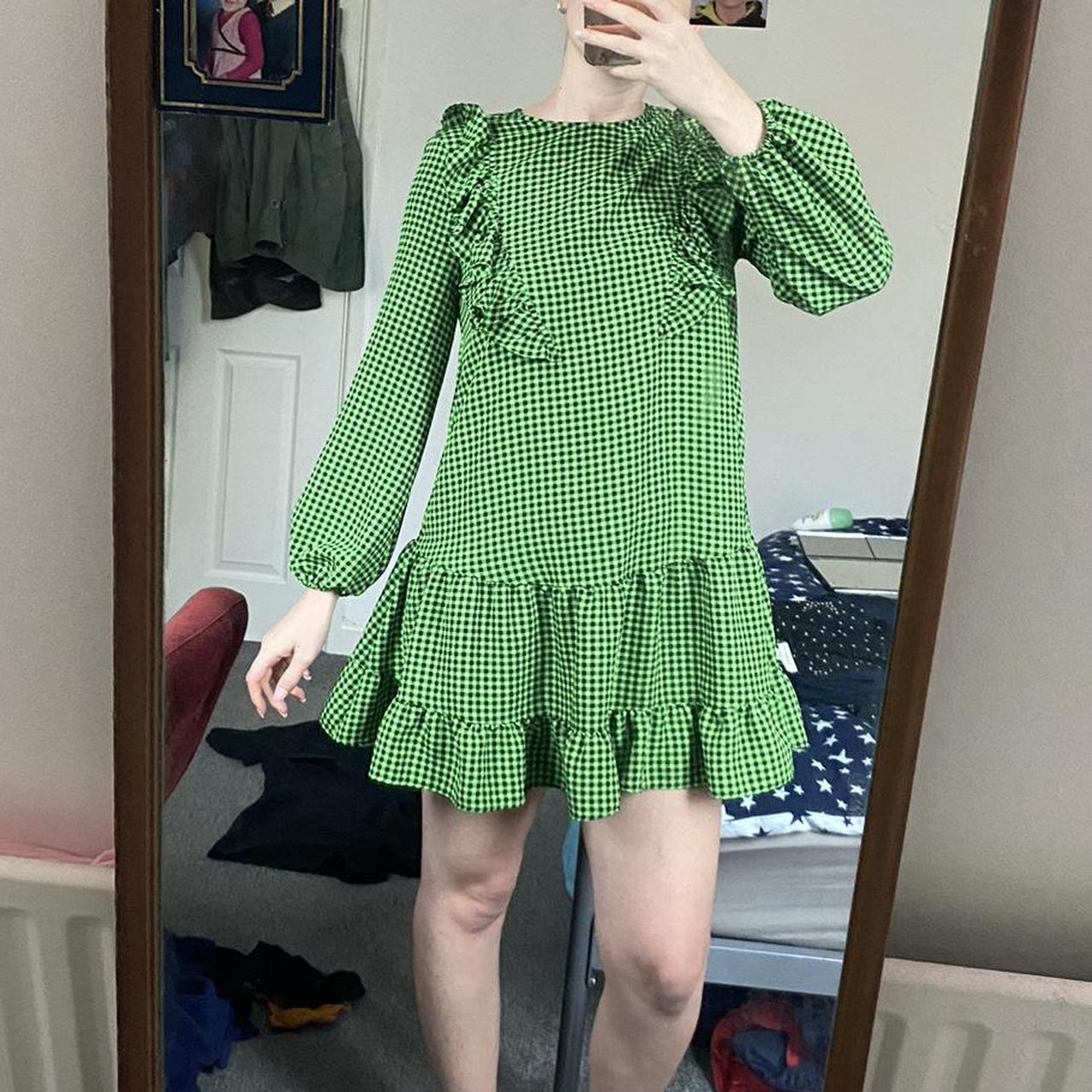 green gingham shift style dress Size 8... Depop