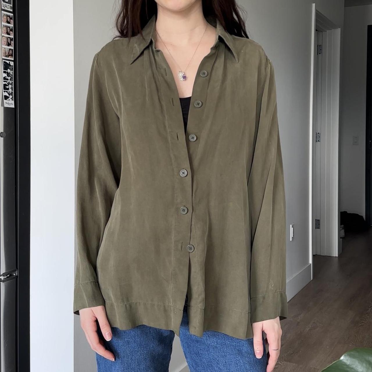 Eddie Bauer Women's Shirt | Depop