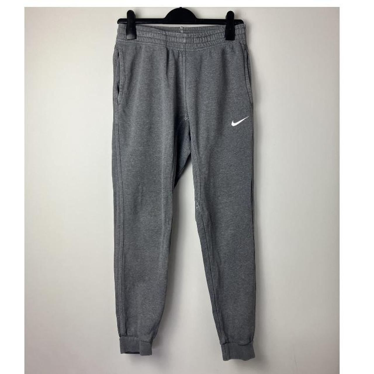 nike joggers size s