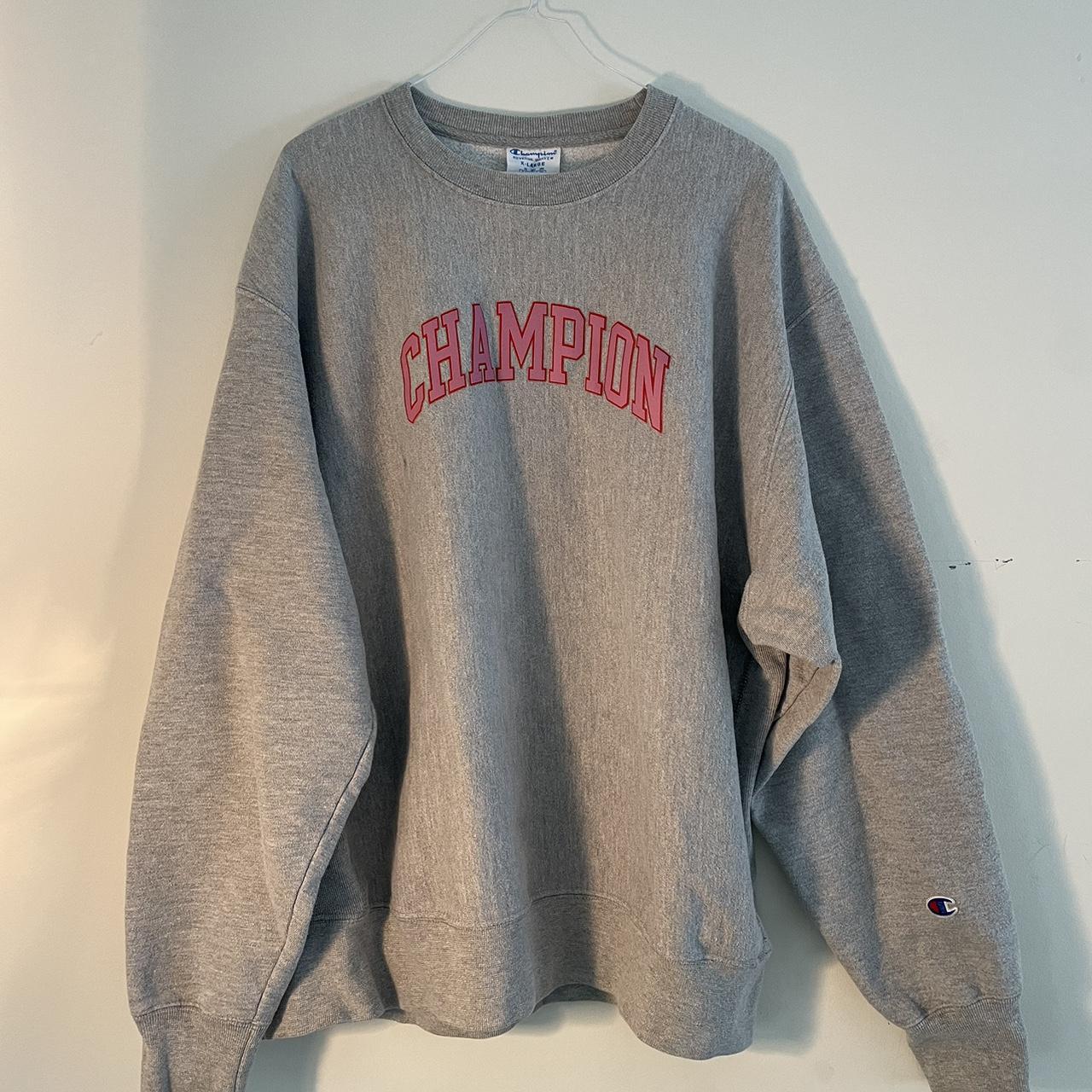 Champion sweaters clearance urban outfitters 90s