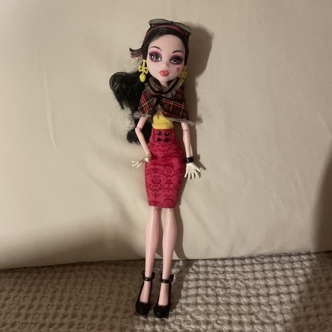 Monster High I Love Shoes Draculaura Doll Only... - Depop