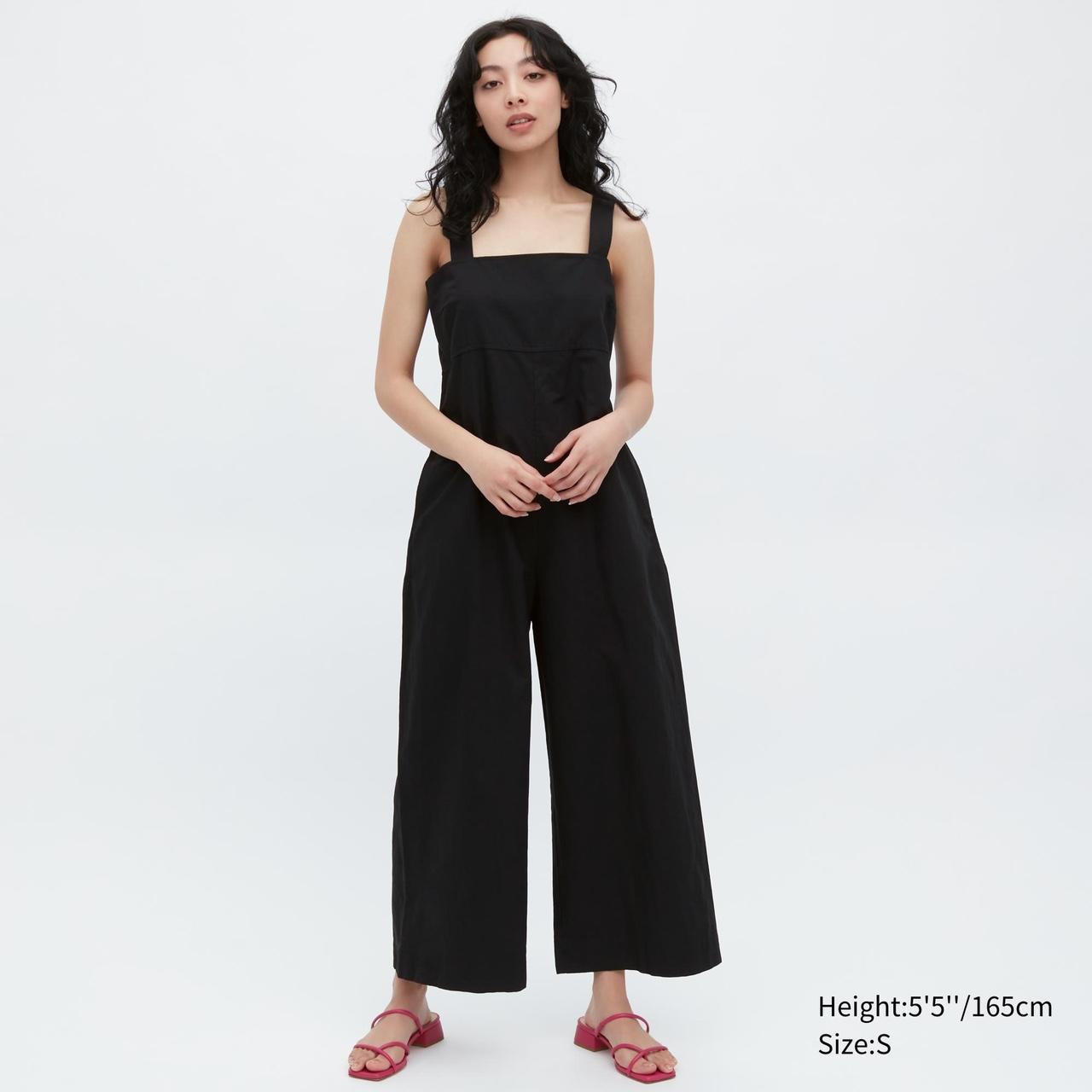 UNIQLO Women's Black Jumpsuit Depop