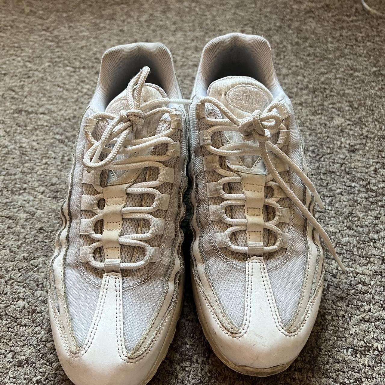 womens white 95s