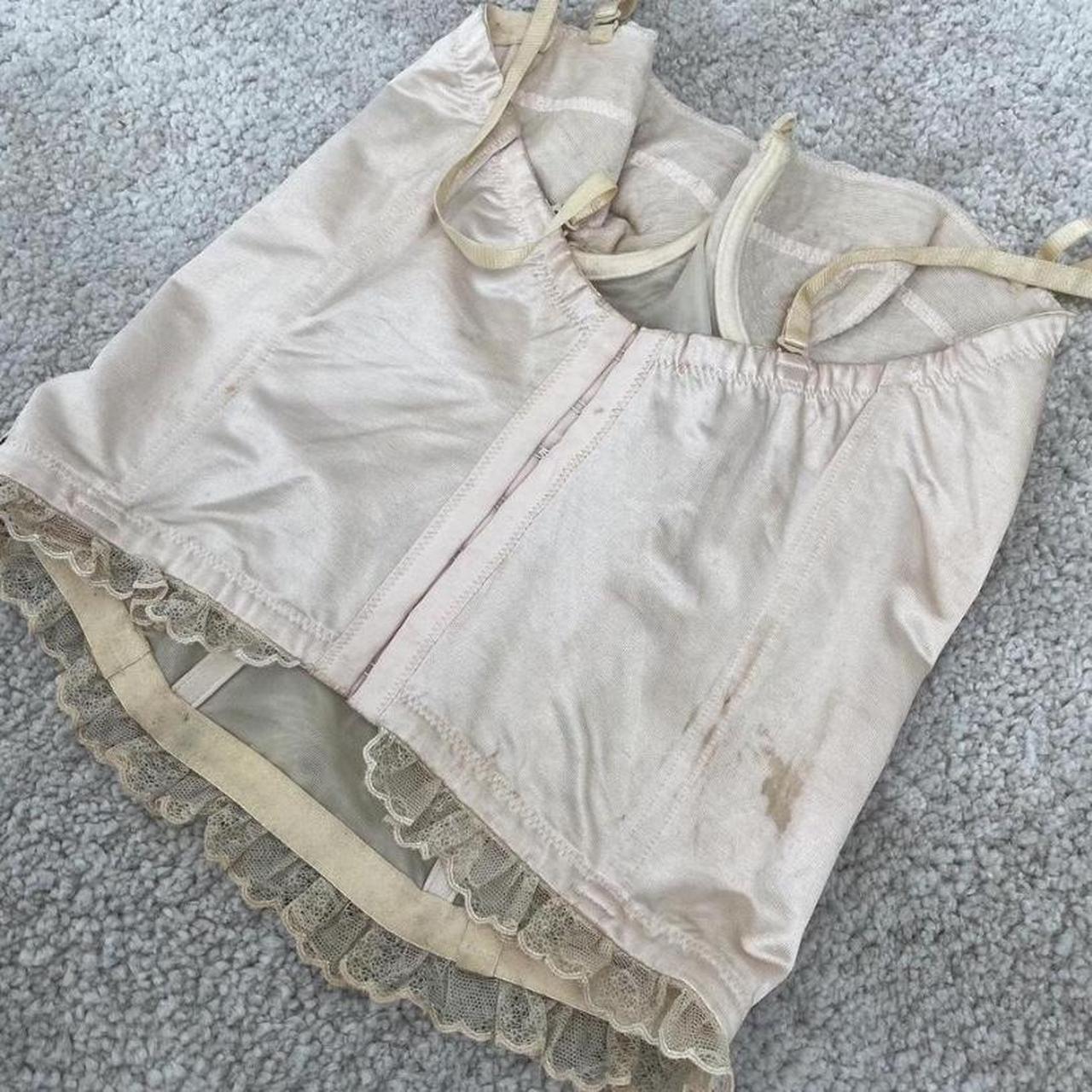 Vintage cream lace corset top 🐇 Basque Lace trim... Depop