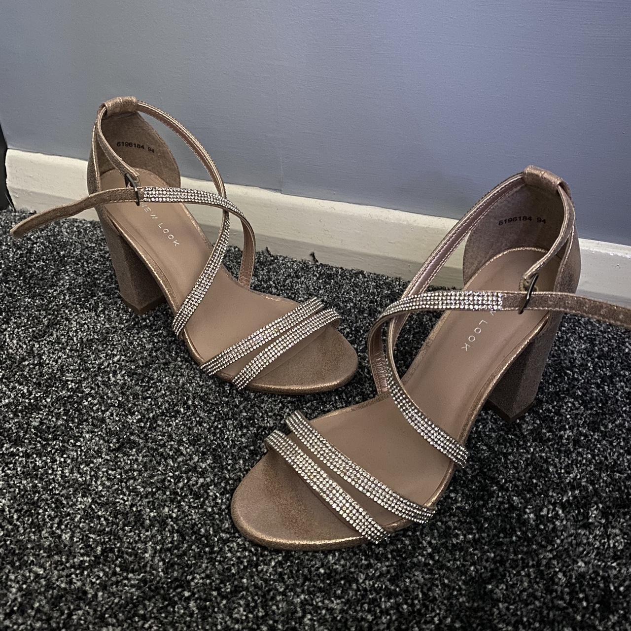 New Look Women's Silver and Pink Footwear | Depop