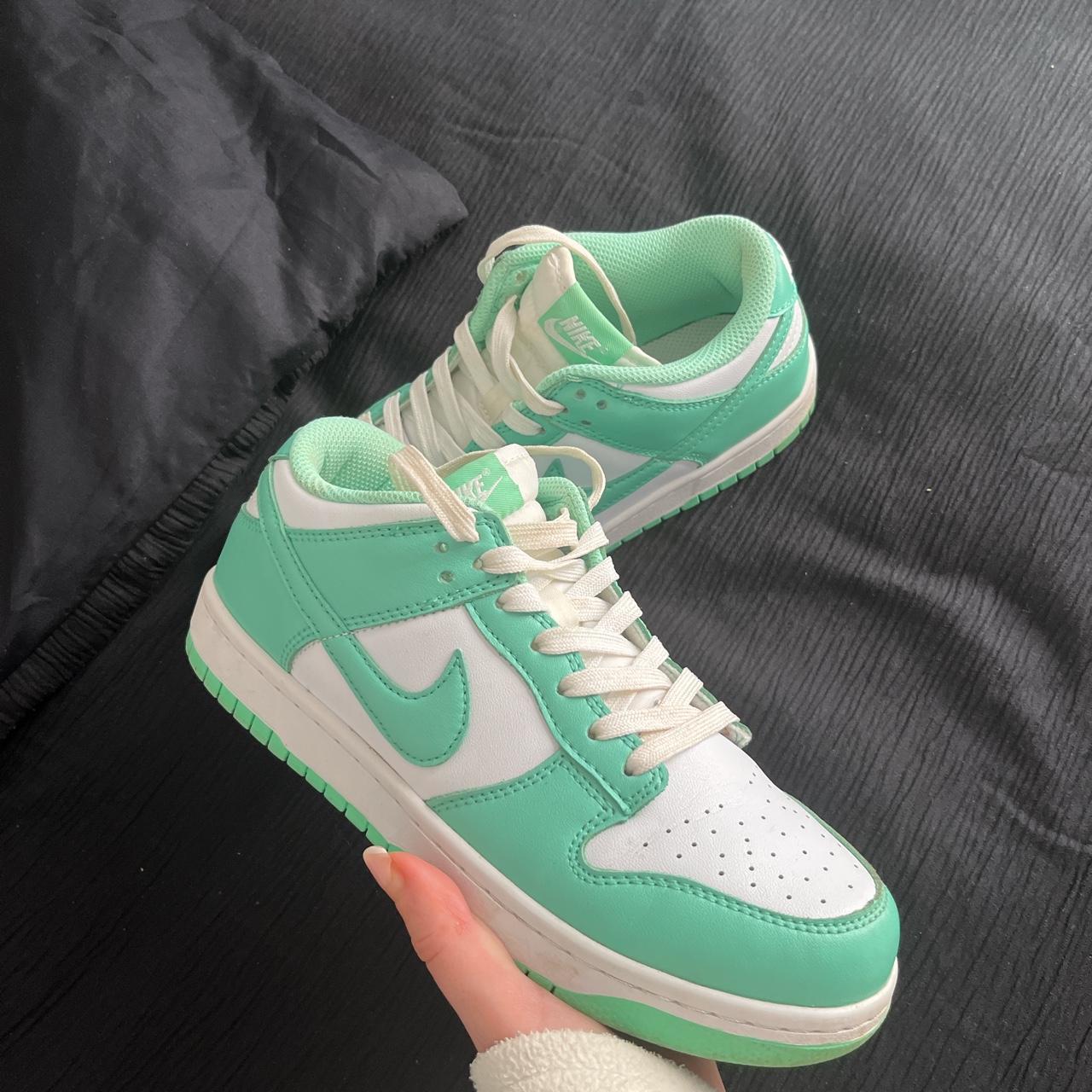 nike sb dunk turquoise