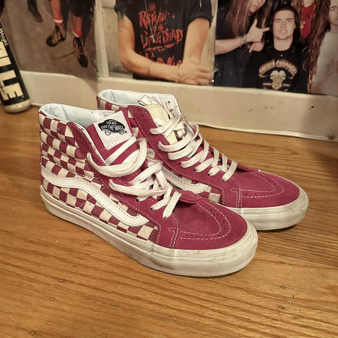 Pink checkered outlet vans high tops