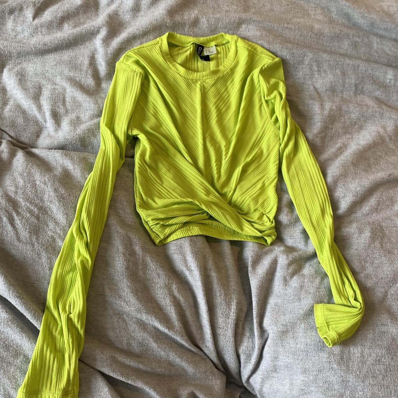 H&M Women's Green Croptop Depop