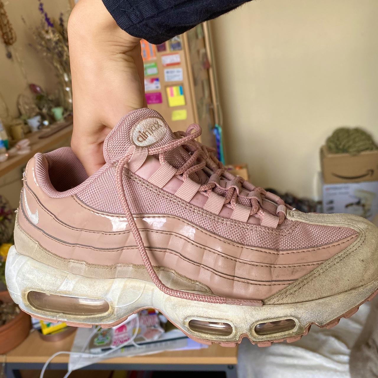 95s nike pink