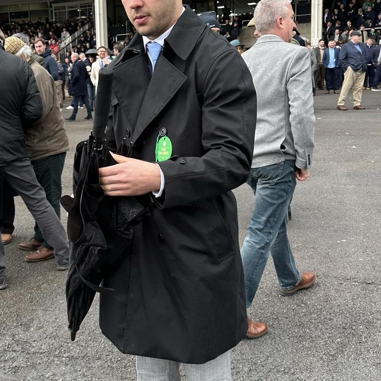 Men's water repellent trench coat in black Depop