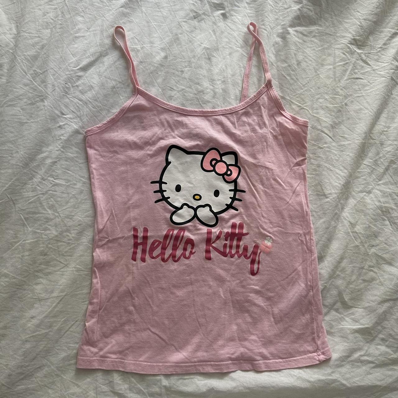 Beautiful hello kitty top 🌸🌸💕💕 Size Medium... - Depop