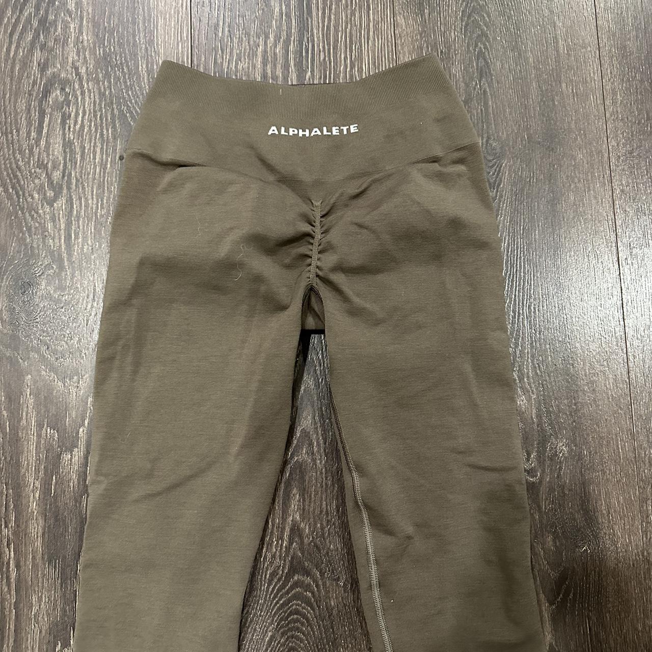 ALPHALETE mocha amplify leggings No damage Size... Depop