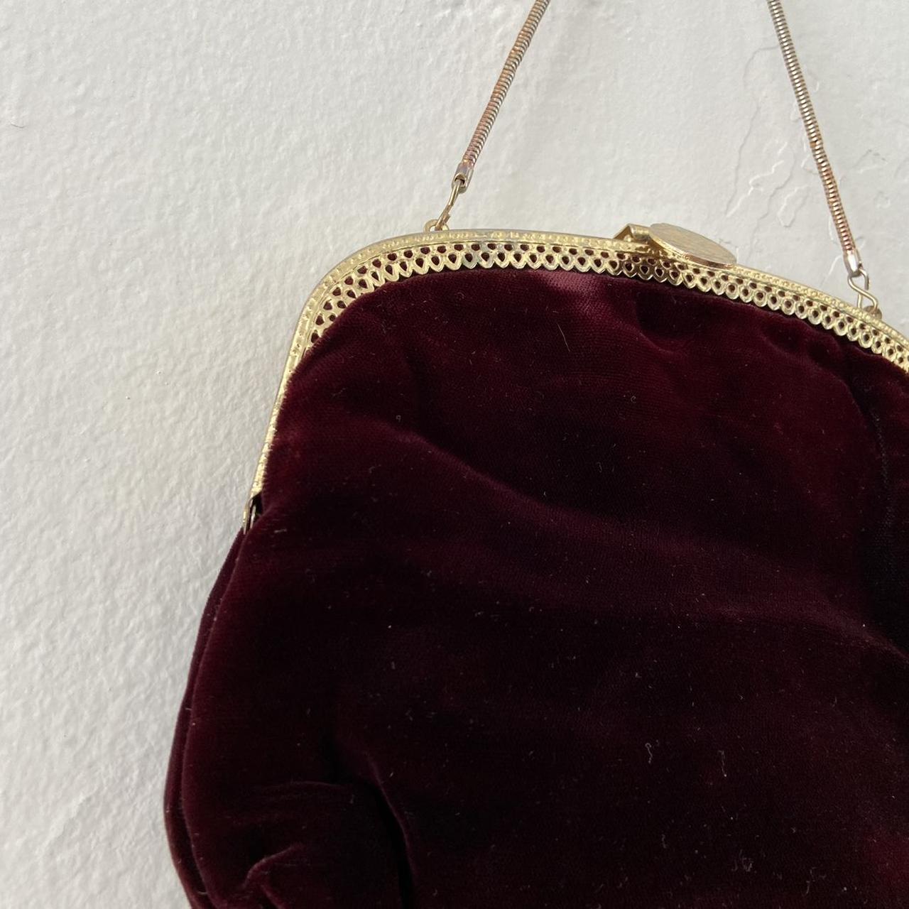 Burgundy hot sale clutch purse