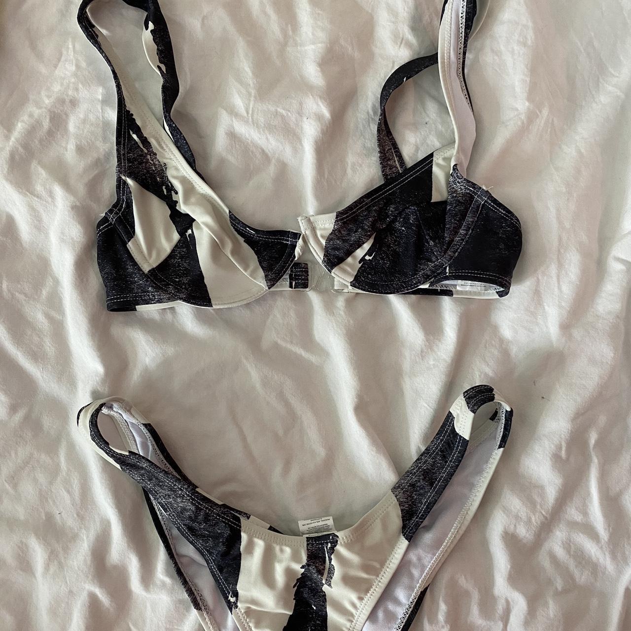 Boohoo Women's Bikinisandtankinisets Depop