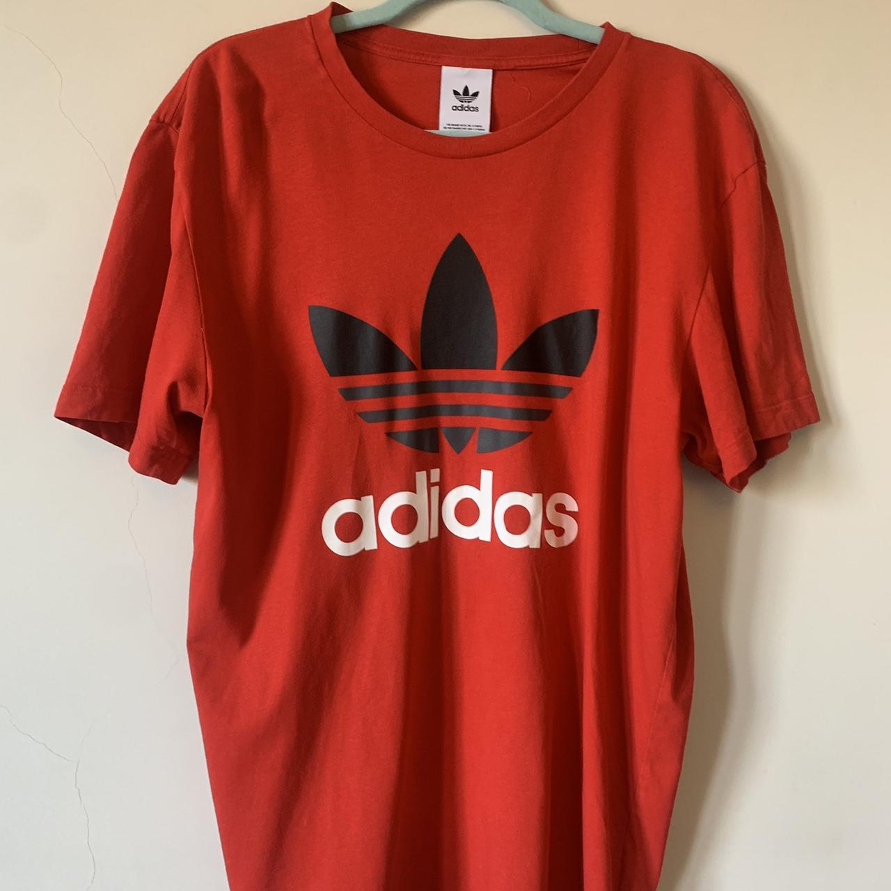 Adidas Men's Red and White T-shirt | Depop