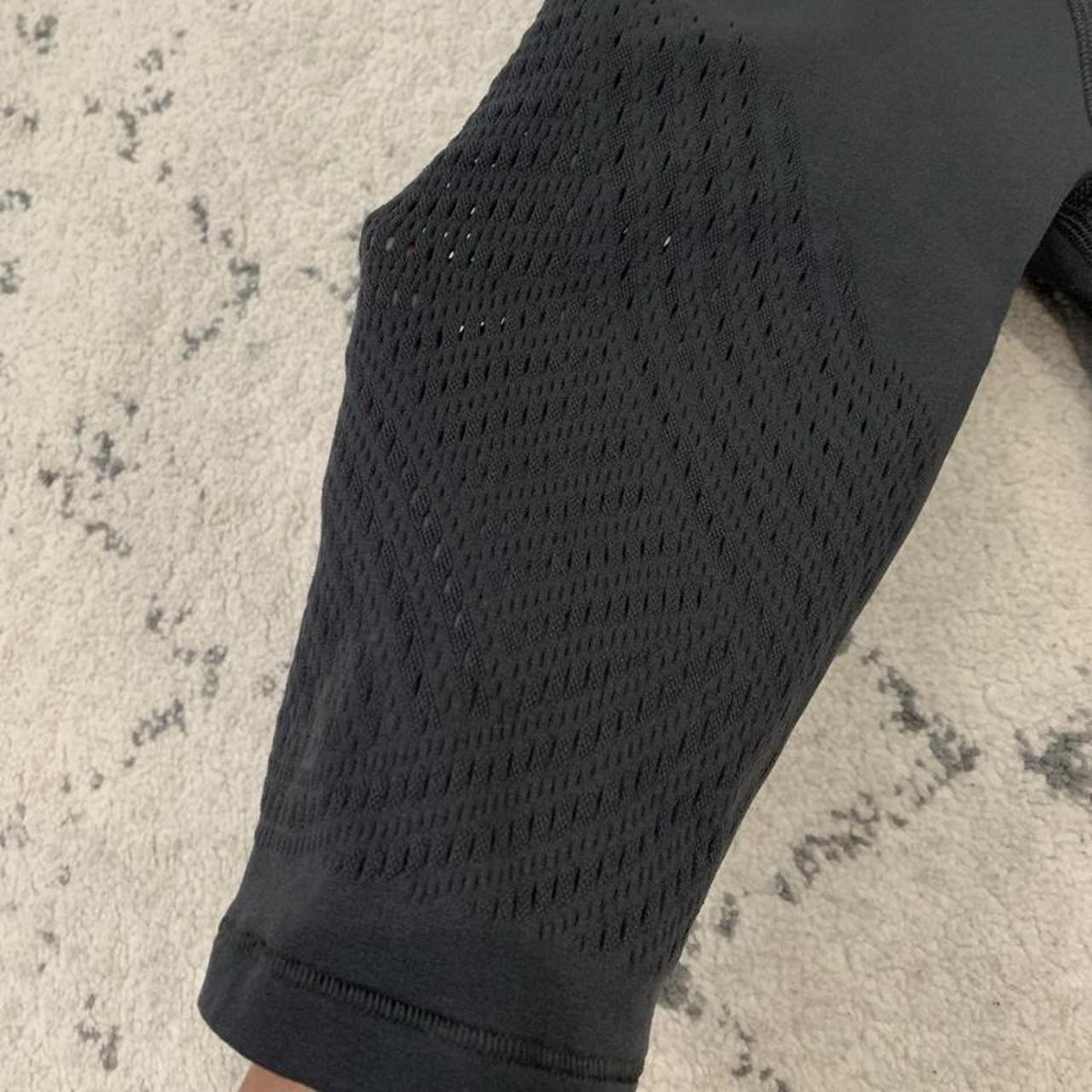 Lululemon Reveal Short Digital Rain Design Smoke and - Depop