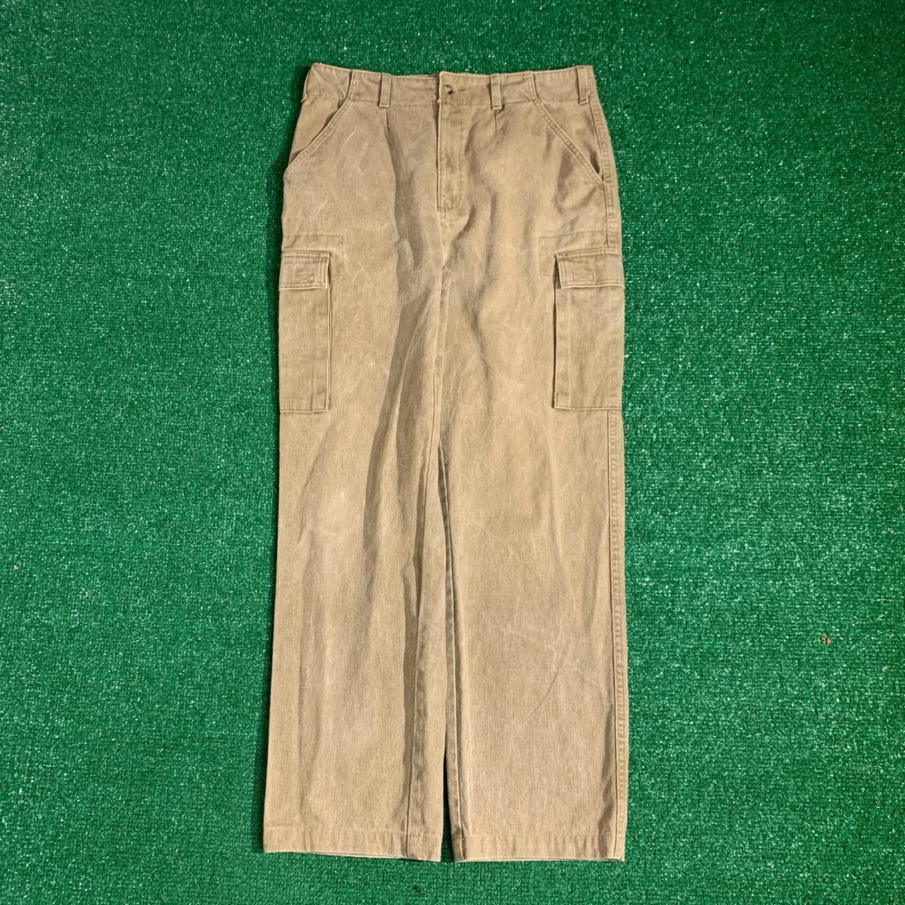 Woolrich Khaki Cargo Pants Fit a bit baggy In... Depop