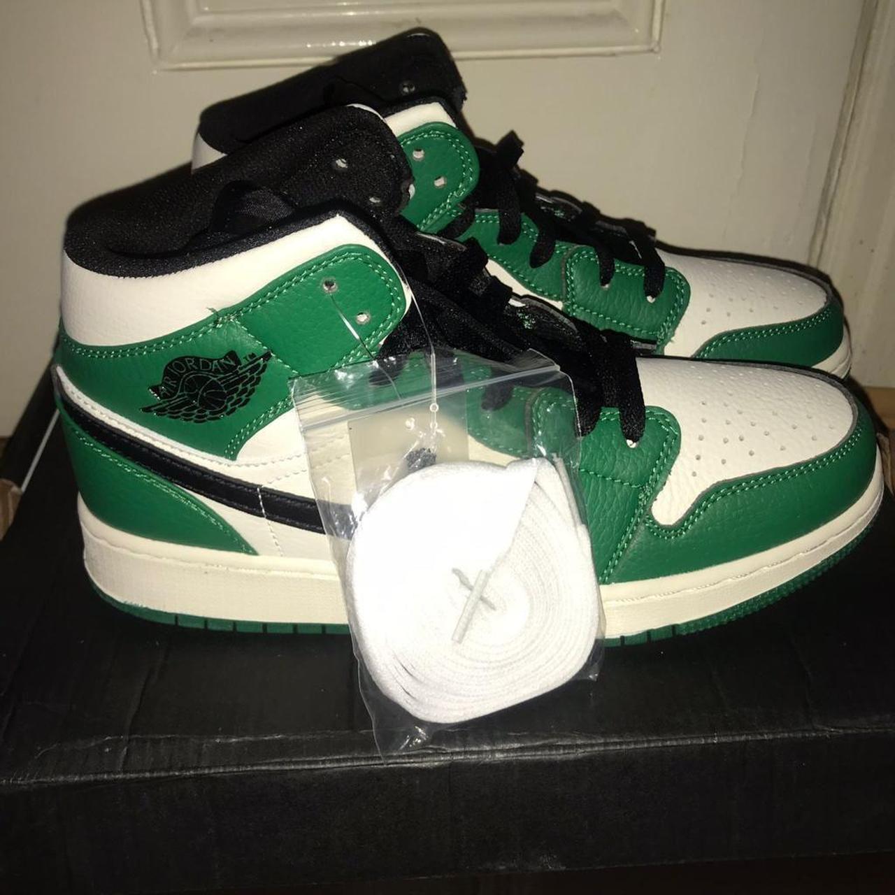 mens green and white jordans