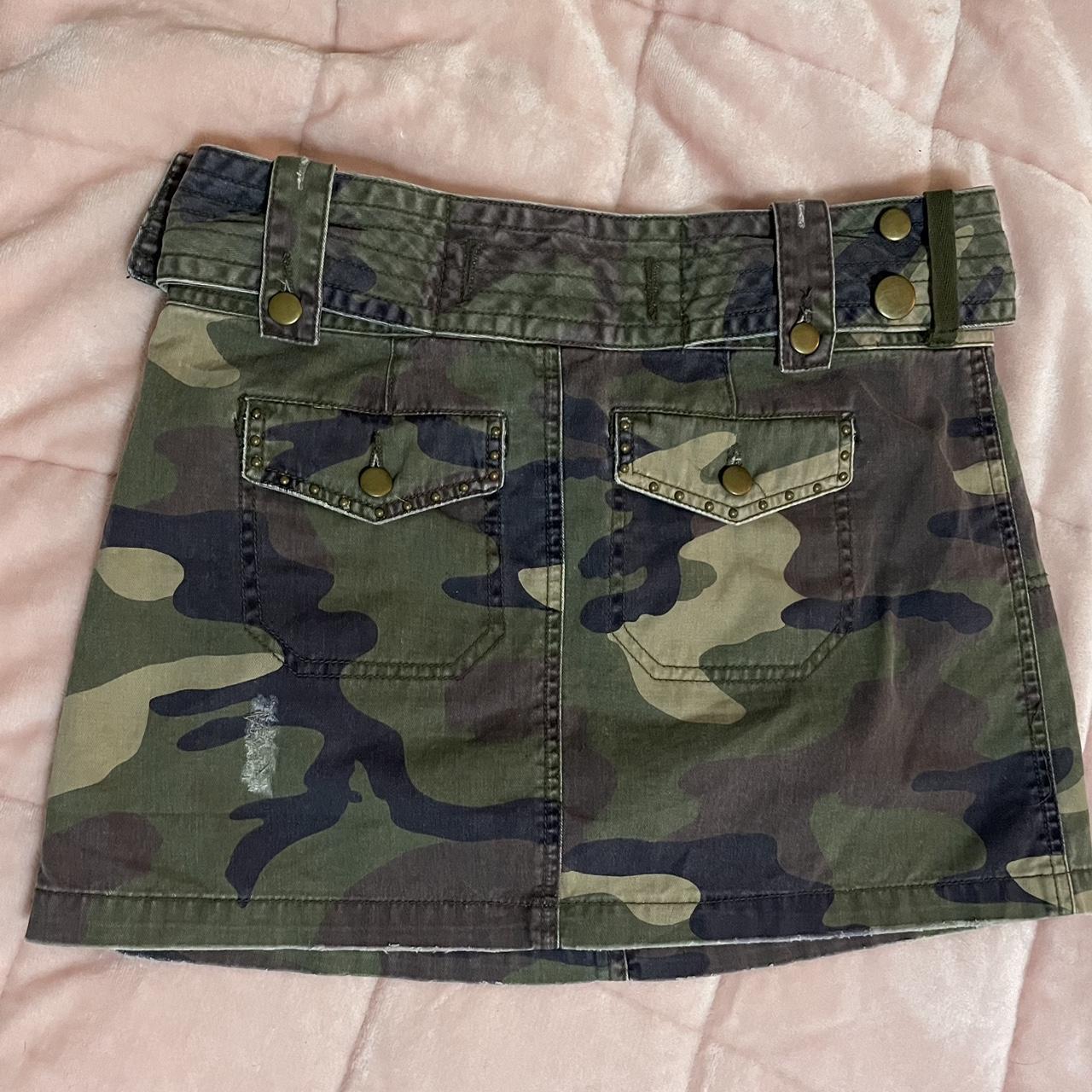 Moda International Women's Green and Black Skirt (2)