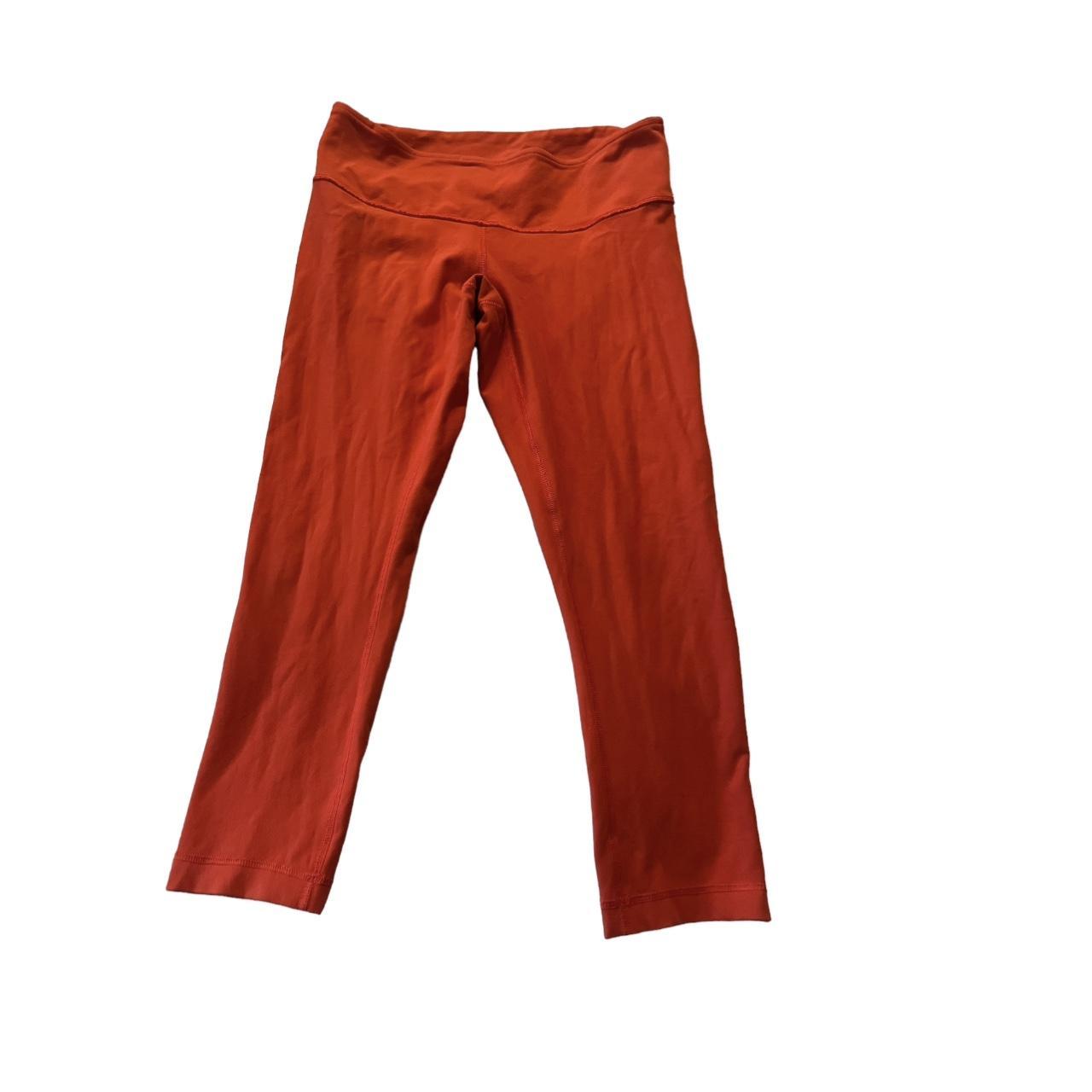 Lululemon Coral Capri Leggings Size Womens 8 Cool... Depop