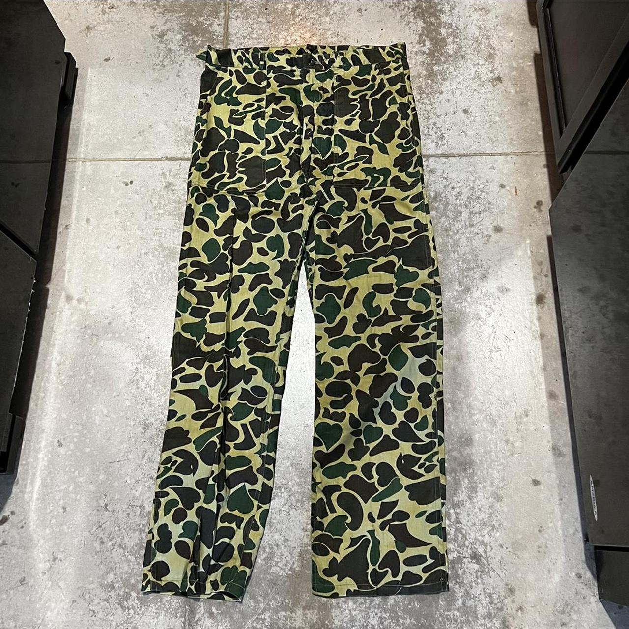 duck camo pants Depop