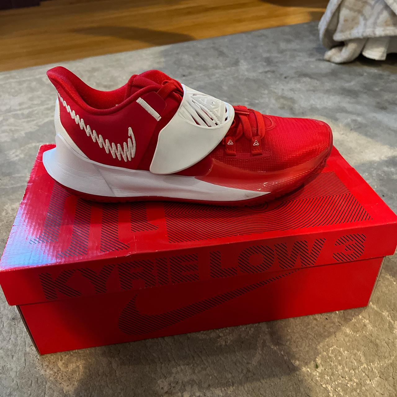 kyrie low 3 red and white