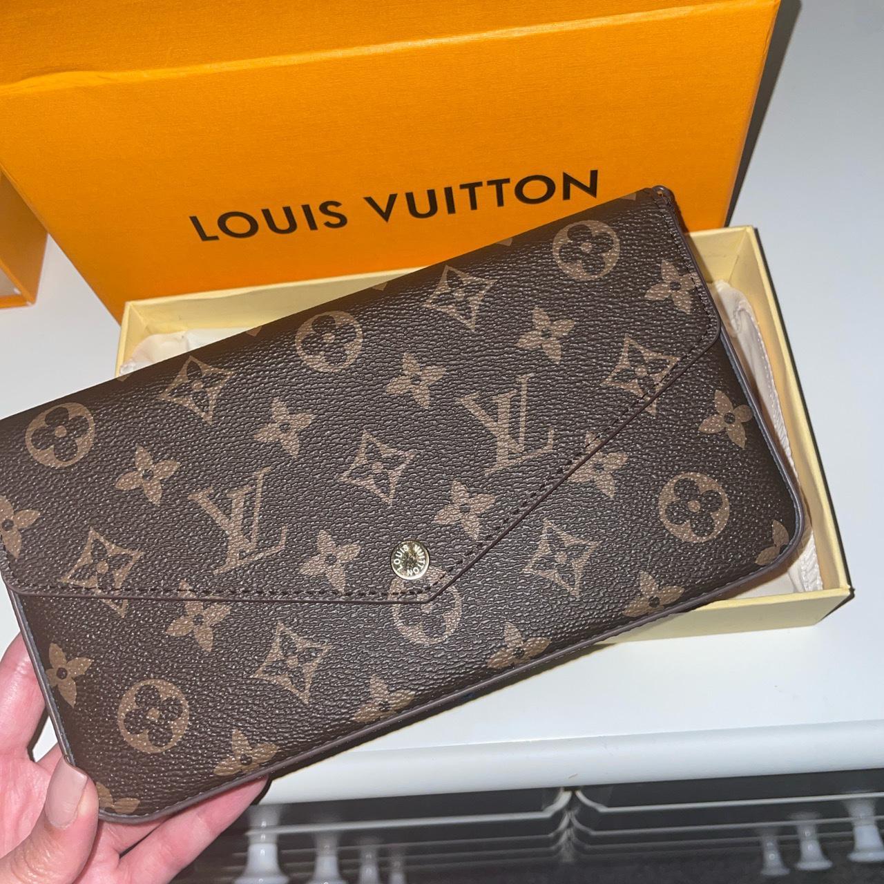 LV cross body bag with chain zipped pouch and card... Depop