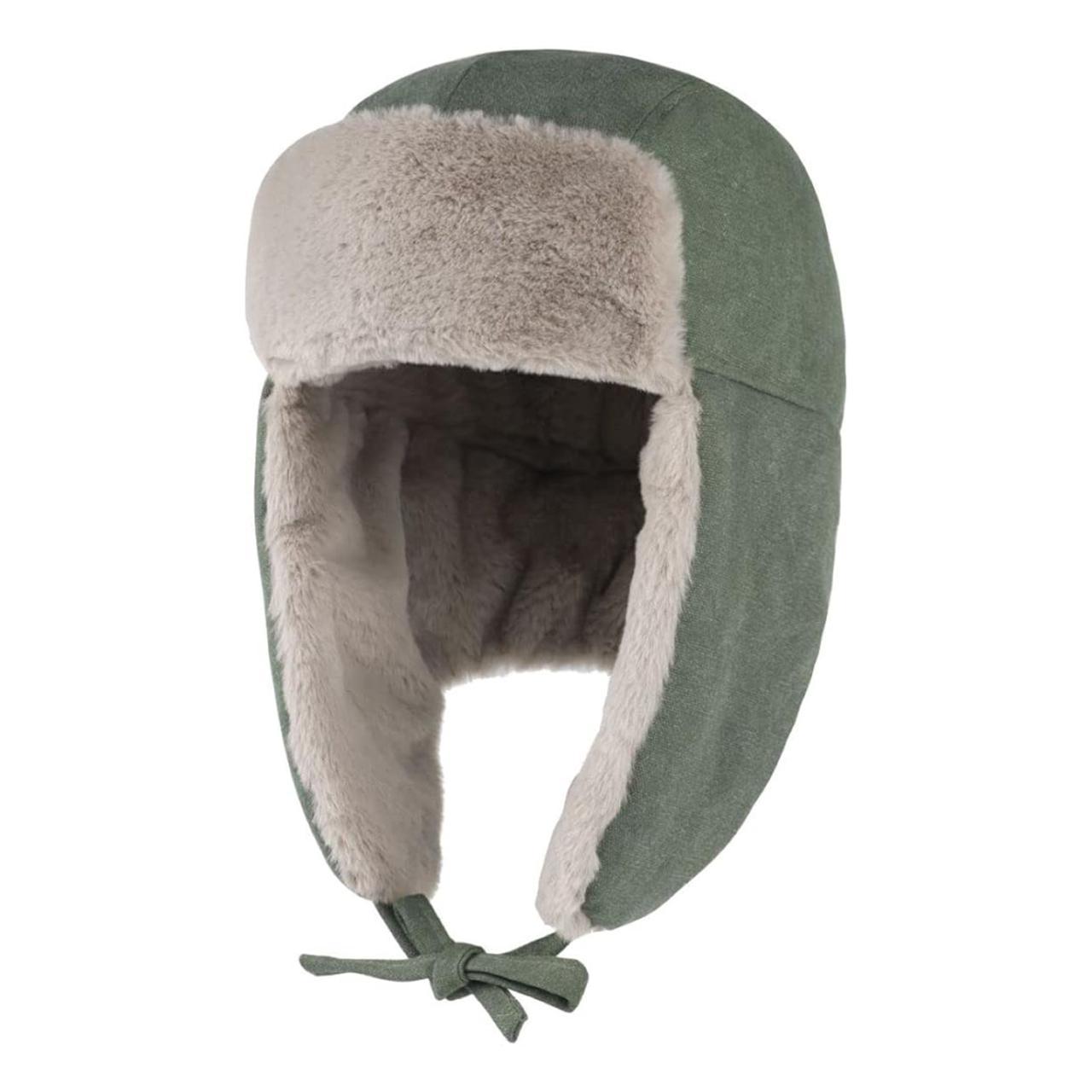 trapper hat vs ushanka