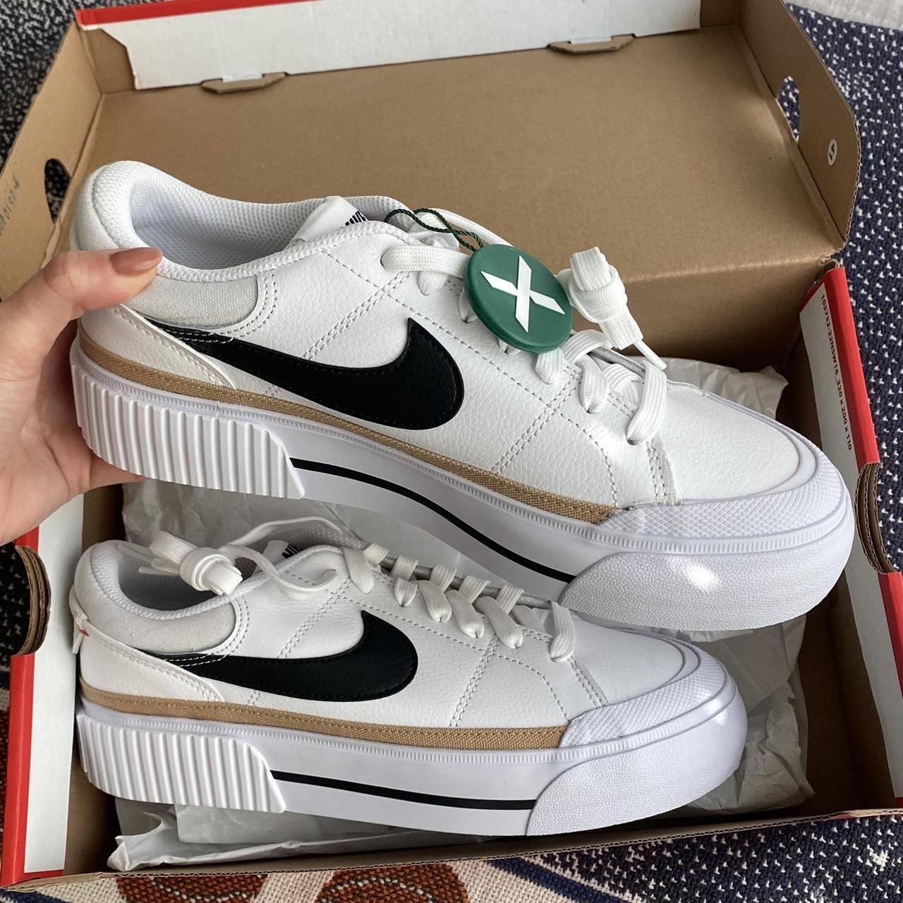 Nike Women's White and Black Trainers