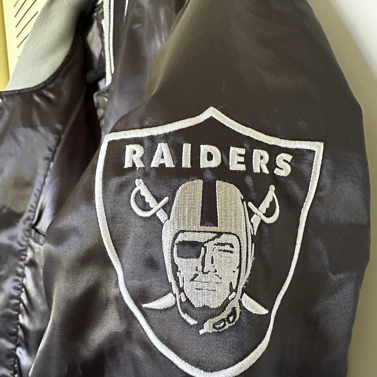 Oakland Raiders Starter Jacket Size XL ???��??�?��? -Pockets - Depop