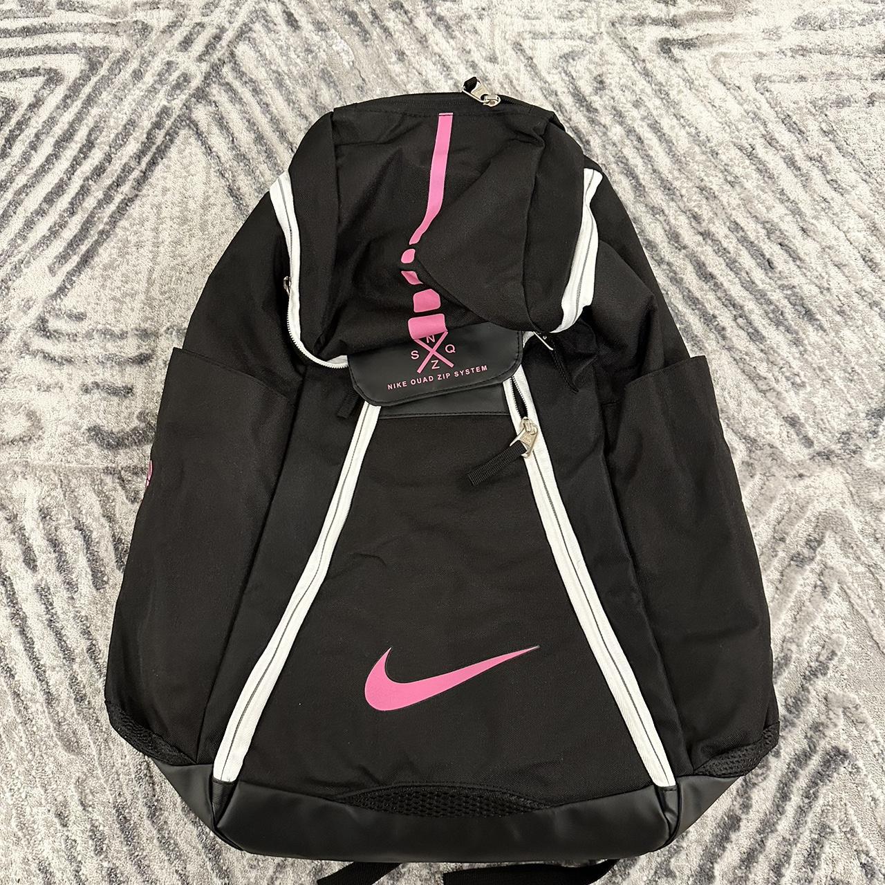 quad zip backpack nike