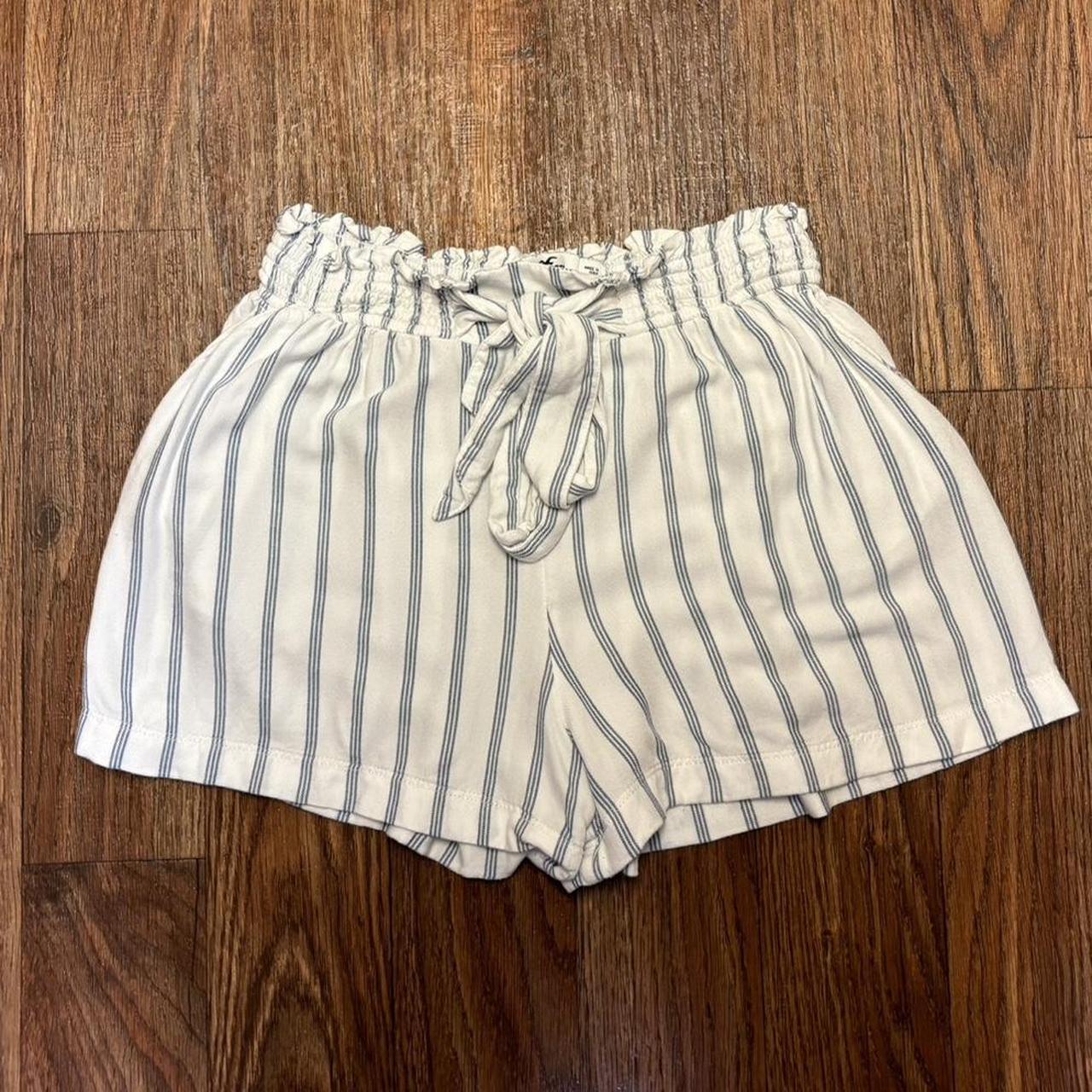 Paper bag shorts hollister on sale