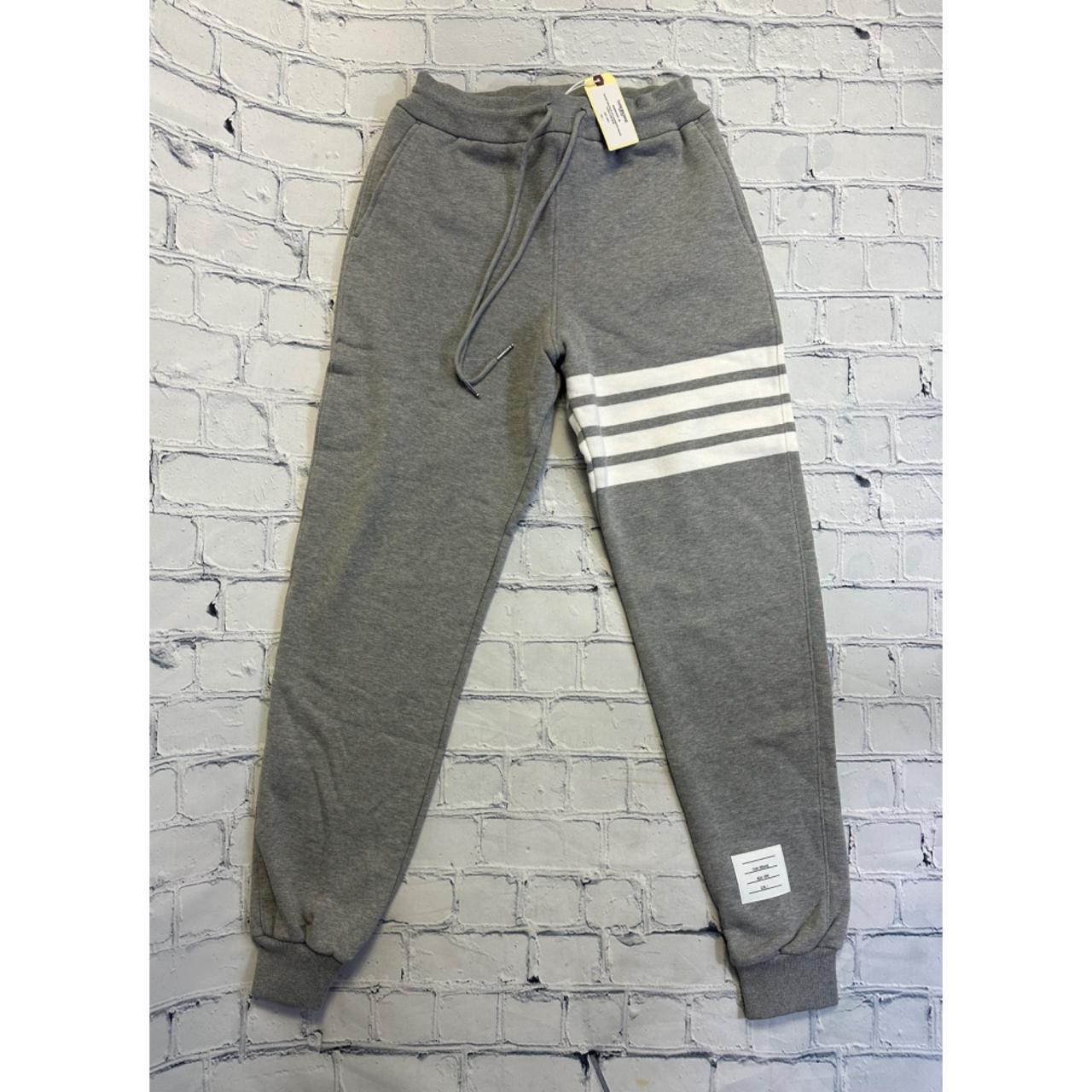 item listed by drolabshop