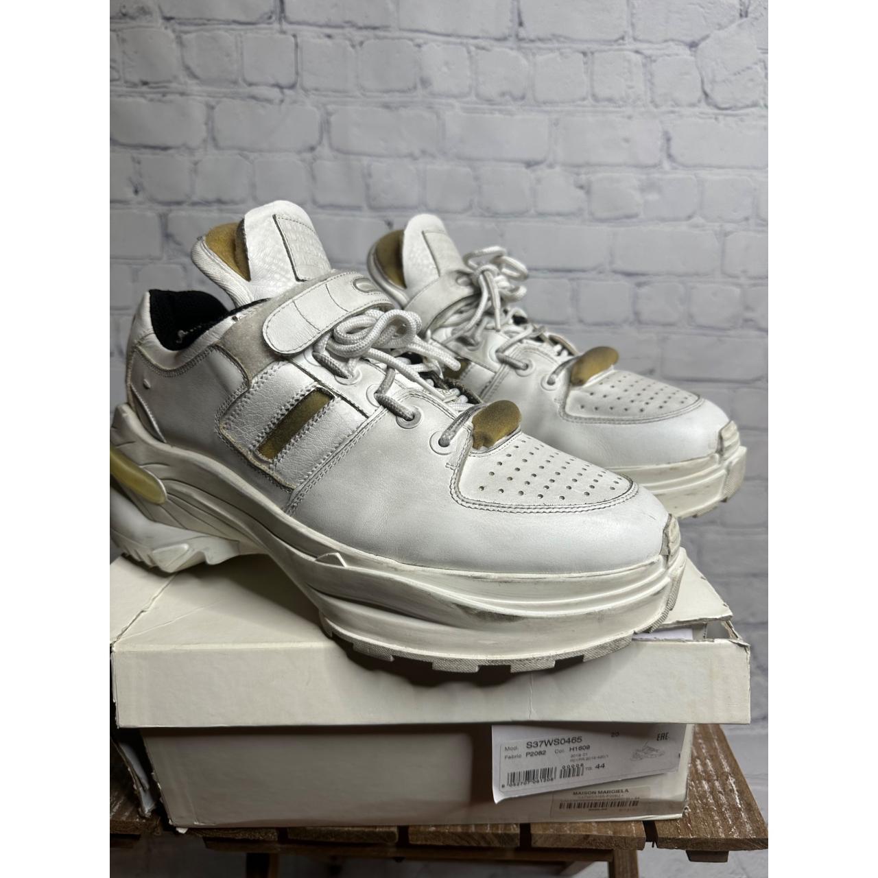 item listed by drolabshop